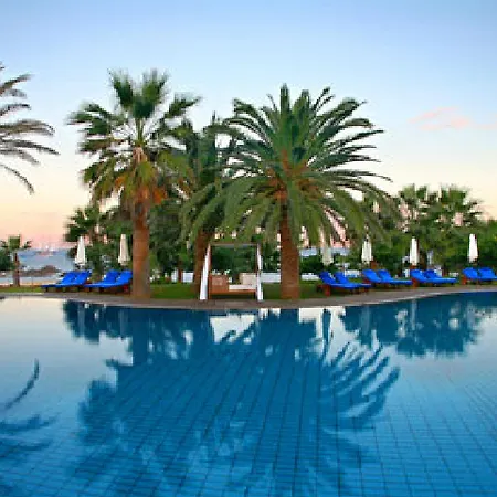 Hotel Azia &