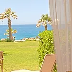 Azia & 5*
