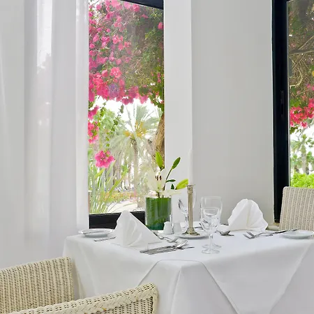 Feriested Azia & Paphos
