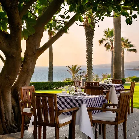 Feriested Azia & Paphos
